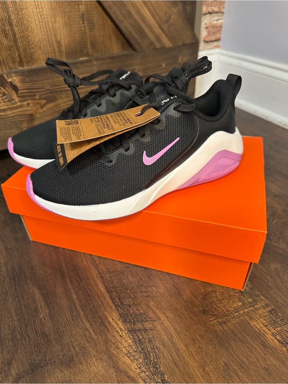 Nike Women’s Black and Pink Low-Top Sneakers